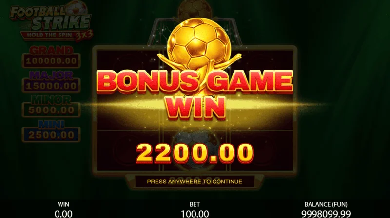 3x3 Football Strike: Hold The Spin - bonus round win